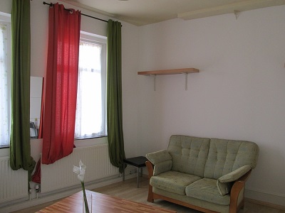 Next Location are delighted to offer 2 bedroom property in Leytonstone Central Line station.